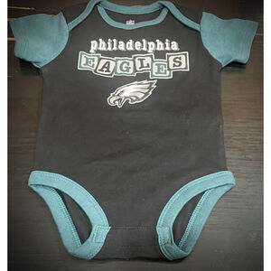 NFL Team Apparel Philadelphia Eagles Bodysuit 3-6 Months Black Teal